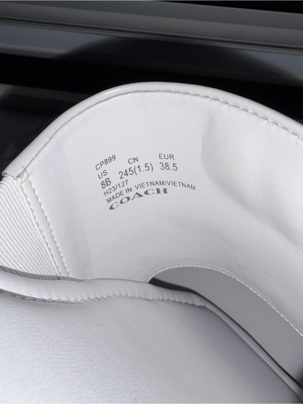 COACH Florence Lth Sandal - Picture 4 of 7
